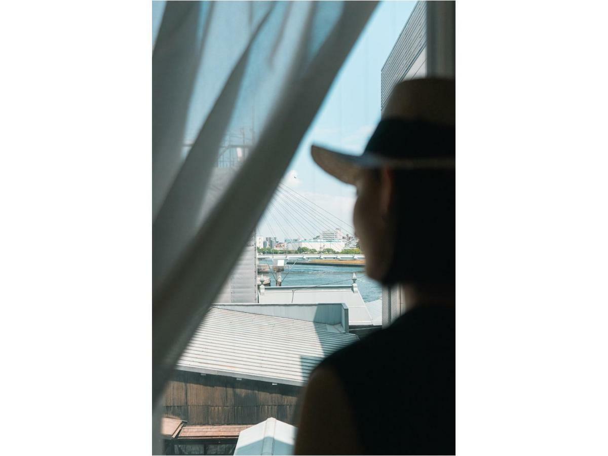 Mayu Tokyo Woman Bagian luar foto
