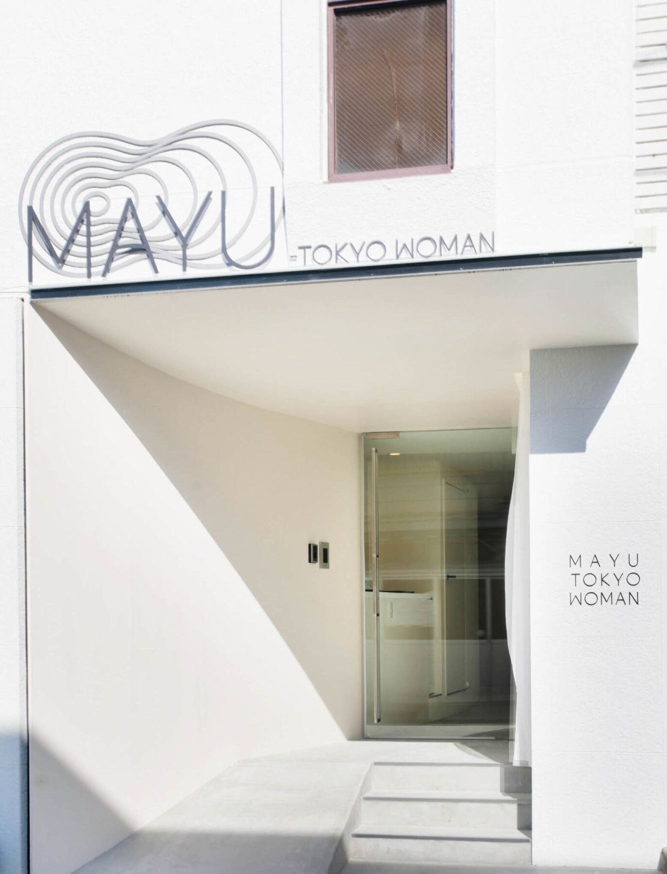 Mayu Tokyo Woman Bagian luar foto